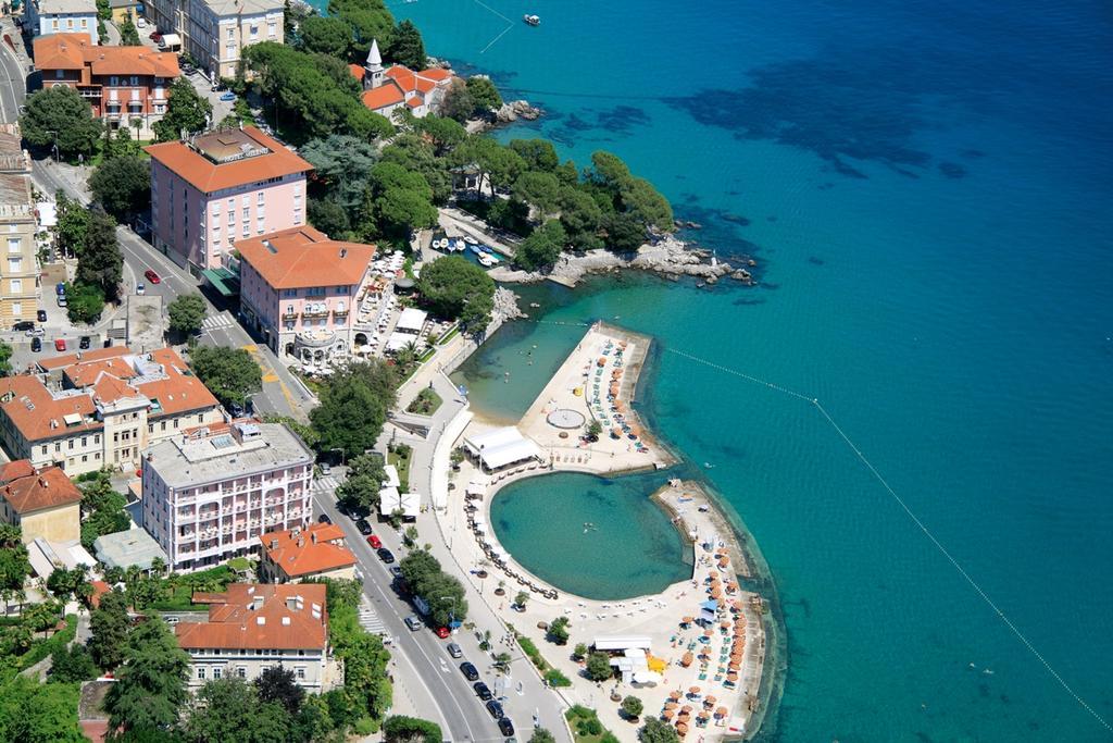 Hotel Mozart Opatija Exterior foto