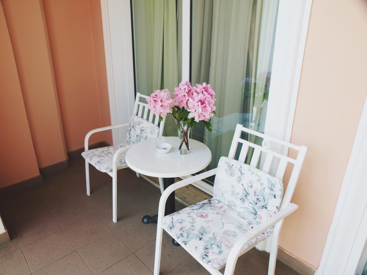 Hotel Mozart Opatija Exterior foto
